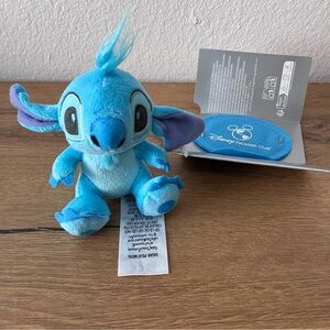 2026 DVC Disney Vacation Club Stitch Shoulder Plush Cruise Line DCL Exclusive
